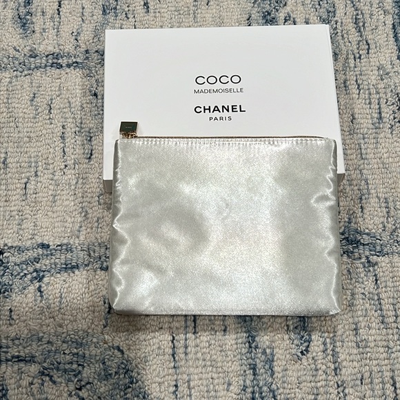 Chanel COCO MADEMOISELLE Cosmetic Pouch - Picture 2 of 3